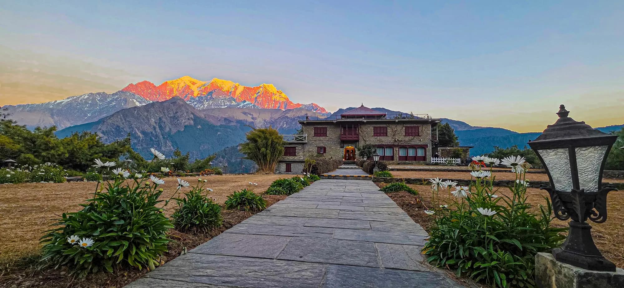 Himalayan Luxury Retreat
