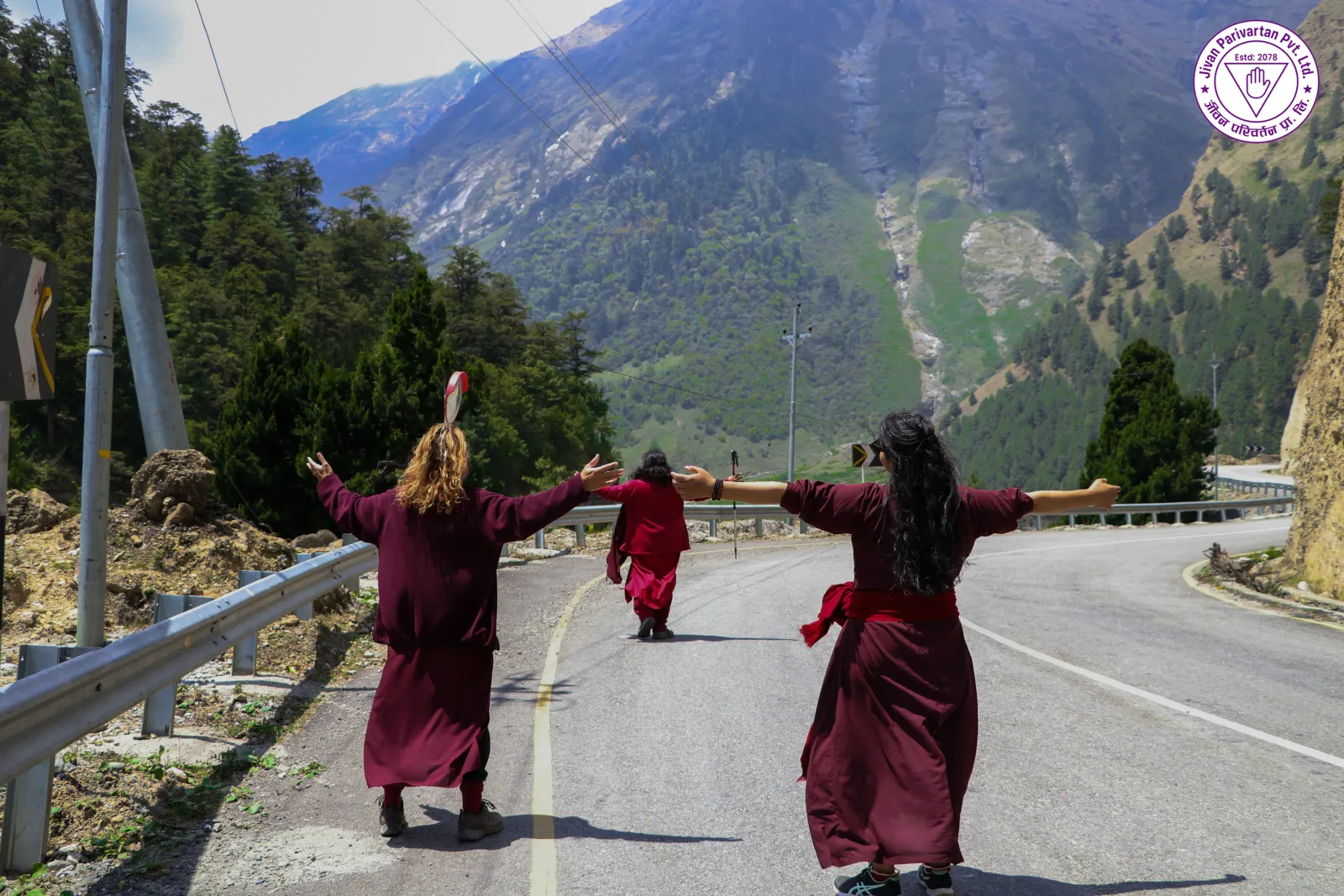 Day 1, Kathmandu falls away photo 1